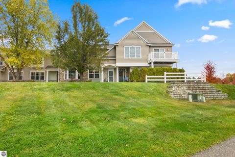 Photo of 3239 Wexford Drive, Traverse City, MI 49685 (MLS # 1940175)