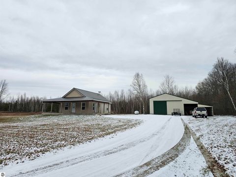 Tiny photo for 2354 Newman Road, Lake City, MI 49651 (MLS # 1940446)