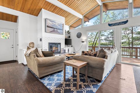 Tiny photo for 922 W Bear Lake Road NE, Kalkaska, MI 49646 (MLS # 1934772)