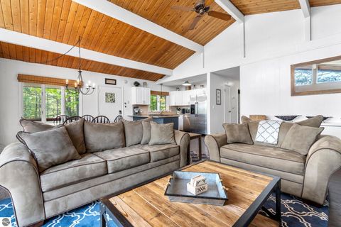 Tiny photo for 922 W Bear Lake Road NE, Kalkaska, MI 49646 (MLS # 1934772)