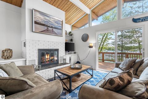 Tiny photo for 922 W Bear Lake Road NE, Kalkaska, MI 49646 (MLS # 1934772)