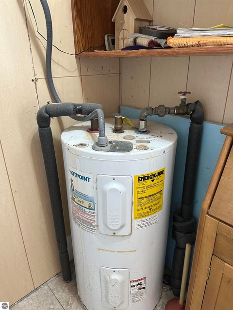 Tiny photo for 5318 Pleasant Avenue, Standish, MI 48658 (MLS # 1940725)