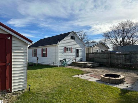Tiny photo for 5318 Pleasant Avenue, Standish, MI 48658 (MLS # 1940725)