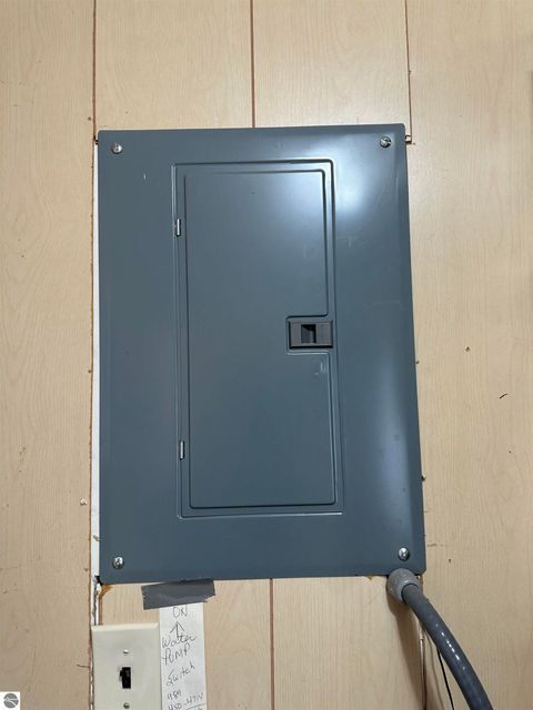 Tiny photo for 5318 Pleasant Avenue, Standish, MI 48658 (MLS # 1940725)