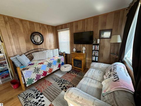 Tiny photo for 5318 Pleasant Avenue, Standish, MI 48658 (MLS # 1940725)