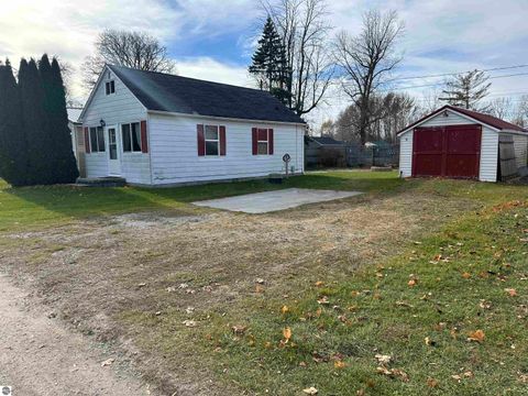 Tiny photo for 5318 Pleasant Avenue, Standish, MI 48658 (MLS # 1940725)