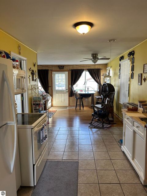 Tiny photo for 5318 Pleasant Avenue, Standish, MI 48658 (MLS # 1940725)