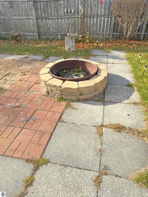 Tiny photo for 5318 Pleasant Avenue, Standish, MI 48658 (MLS # 1940725)