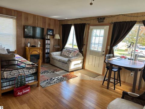 Tiny photo for 5318 Pleasant Avenue, Standish, MI 48658 (MLS # 1940725)