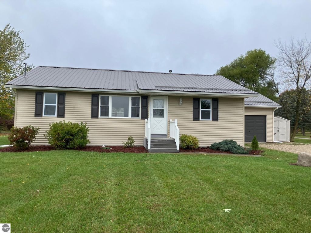 Photo of 4471 N Mission Road, Rosebush, MI 48878 (MLS # 1937170)