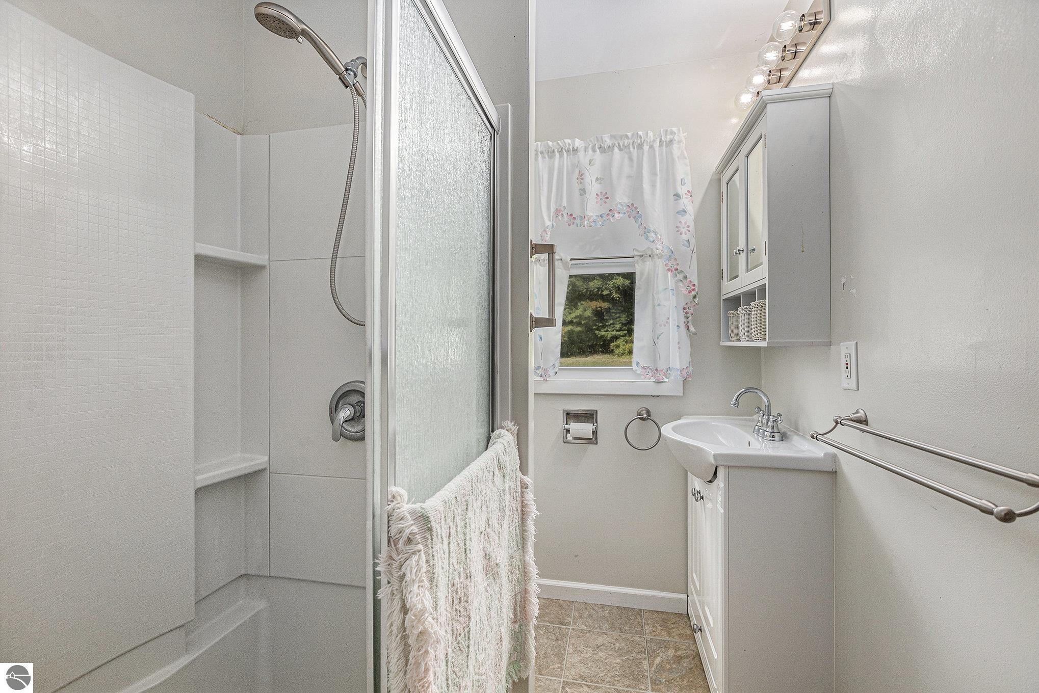 Traverse City, Michigan 49686, United States, 3 Bedrooms Bedrooms, ,1 BathroomBathrooms,Residential,Pending,202708