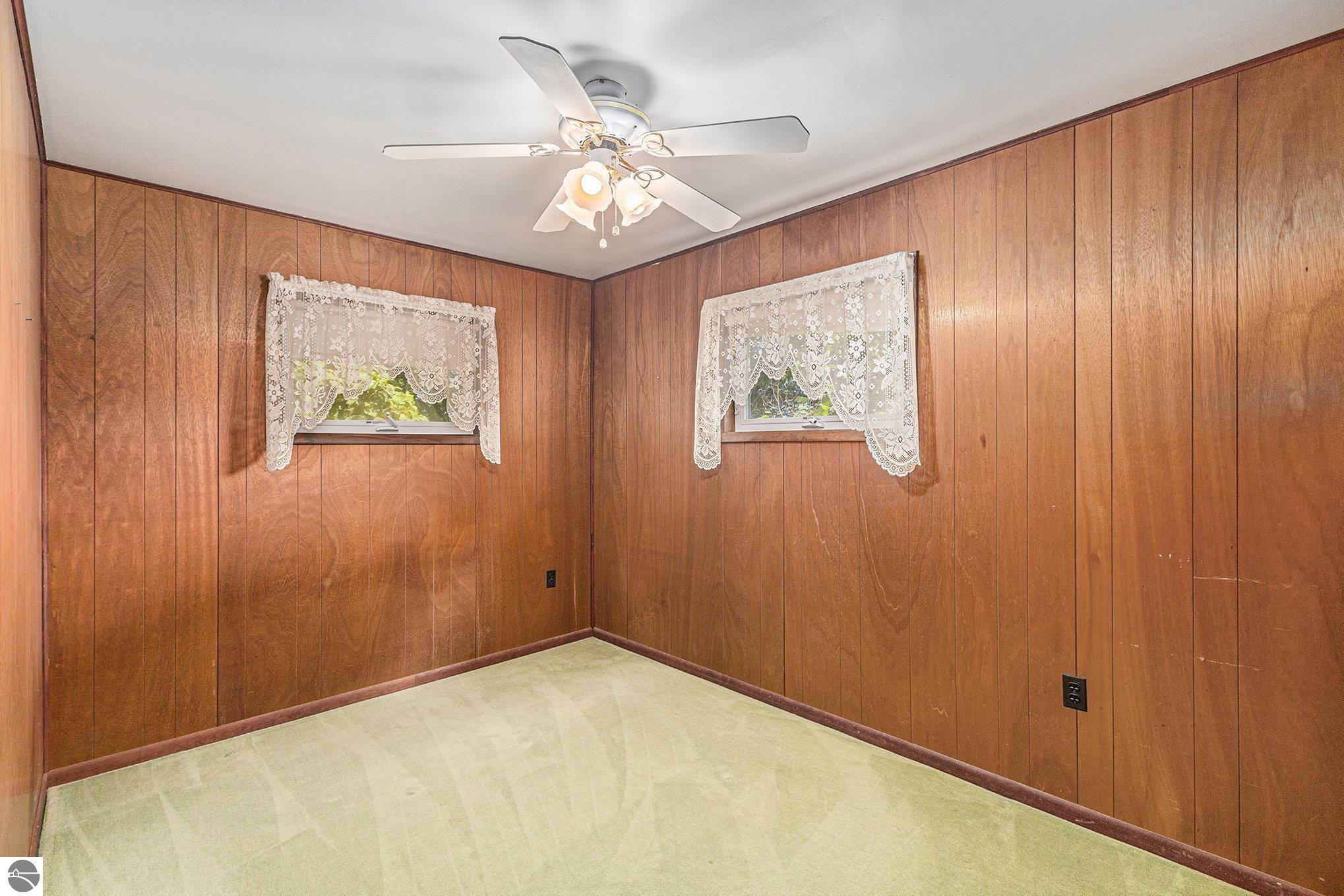 Traverse City, Michigan 49686, United States, 3 Bedrooms Bedrooms, ,1 BathroomBathrooms,Residential,Pending,202708