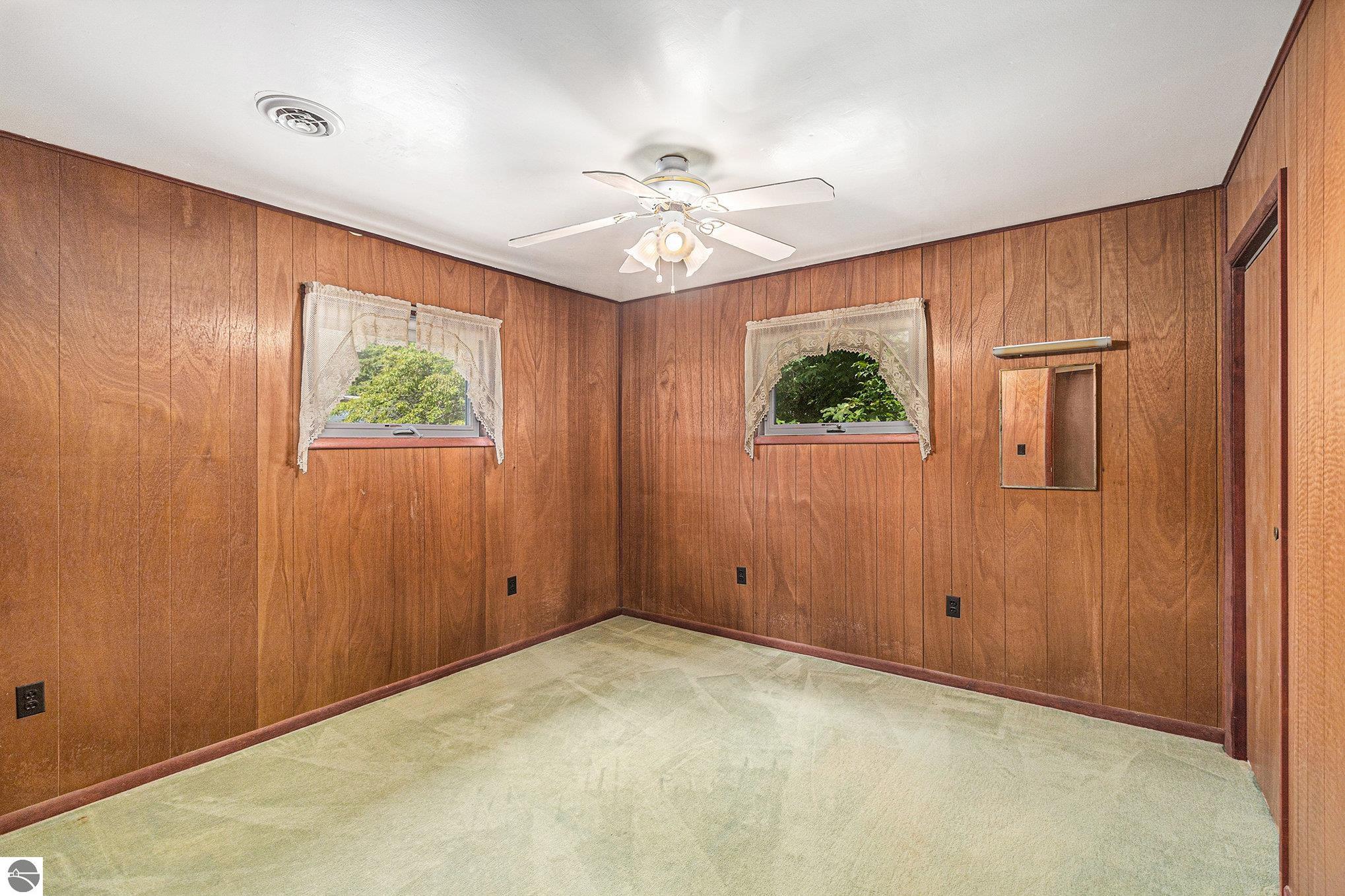 Traverse City, Michigan 49686, United States, 3 Bedrooms Bedrooms, ,1 BathroomBathrooms,Residential,Pending,202708