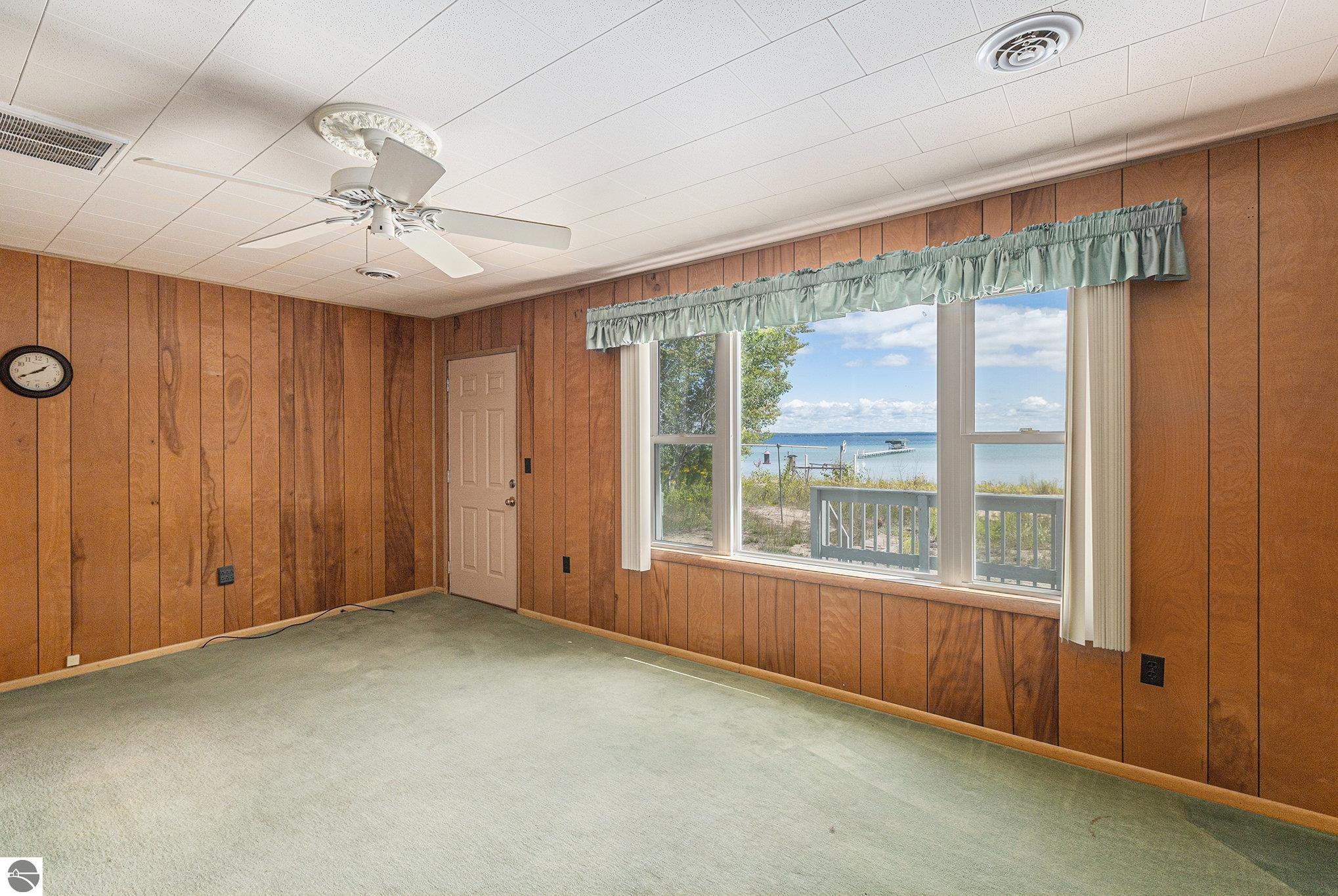 Traverse City, Michigan 49686, United States, 3 Bedrooms Bedrooms, ,1 BathroomBathrooms,Residential,Pending,202708