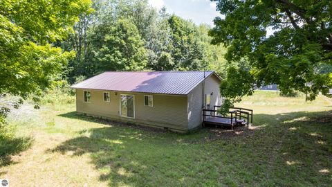 Tiny photo for 23920 Beers Road, Mesick, MI 49668 (MLS # 1940752)