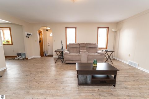 Tiny photo for 358 N Corning Street, Farwell, MI 48622 (MLS # 1937174)