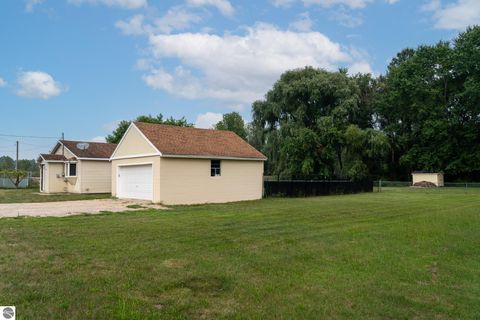 Tiny photo for 358 N Corning Street, Farwell, MI 48622 (MLS # 1937174)