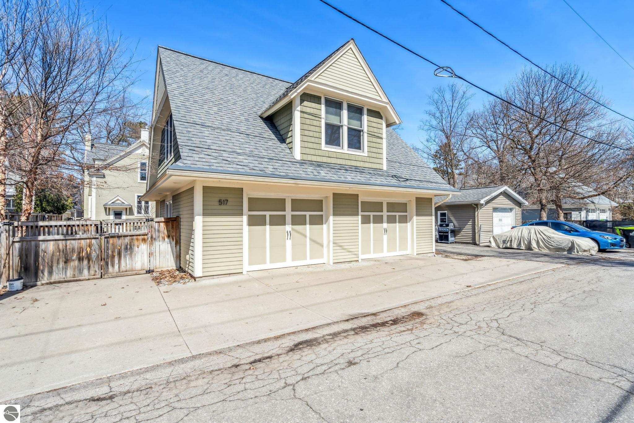 Traverse City, Michigan 49684, United States, 4 Bedrooms Bedrooms, ,3 BathroomsBathrooms,Residential,Pending,100235