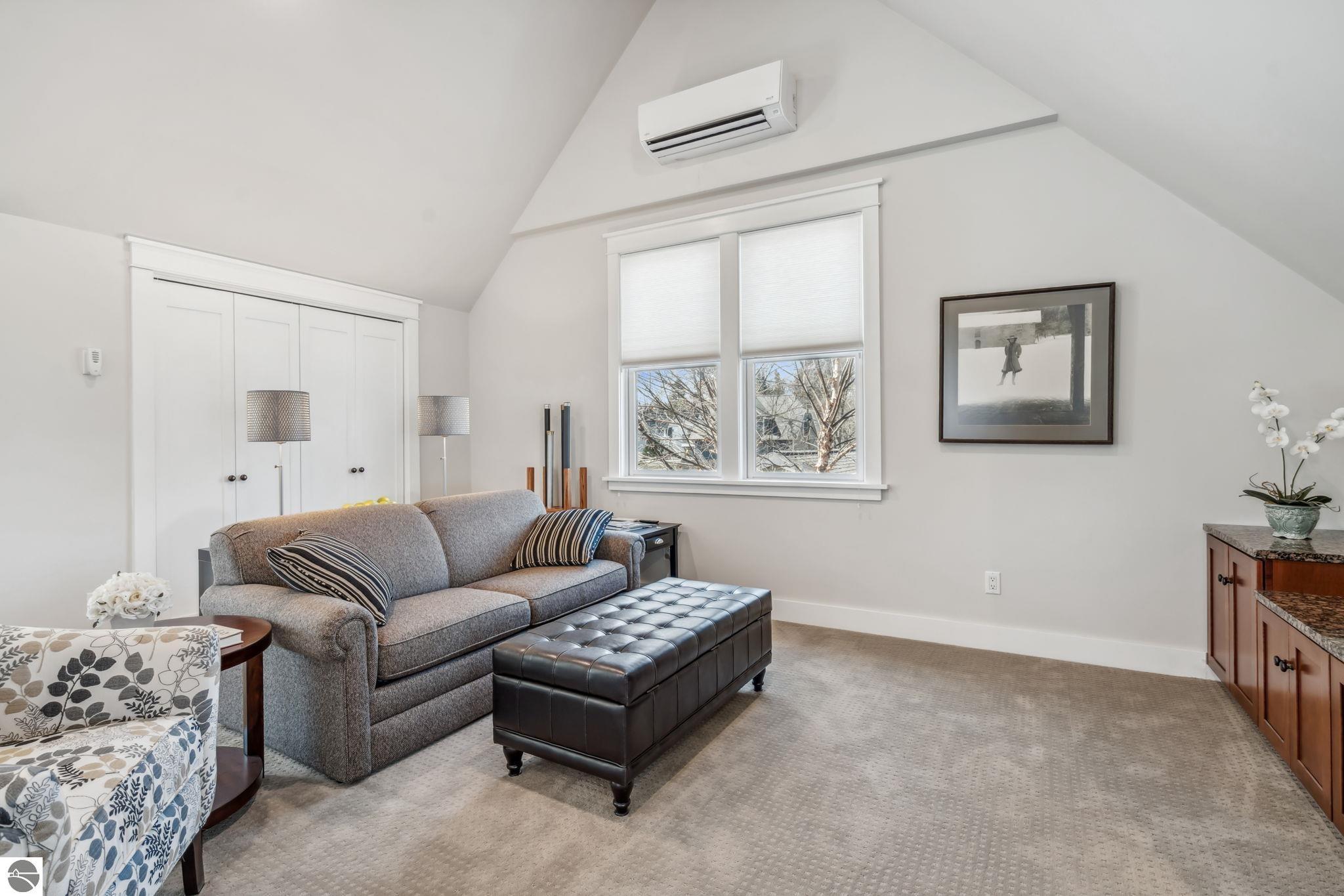 Traverse City, Michigan 49684, United States, 4 Bedrooms Bedrooms, ,3 BathroomsBathrooms,Residential,Pending,100235