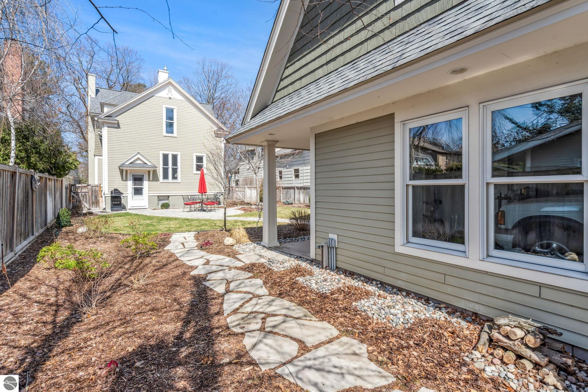 Traverse City, Michigan 49684, United States, 4 Bedrooms Bedrooms, ,3 BathroomsBathrooms,Residential,Pending,100235