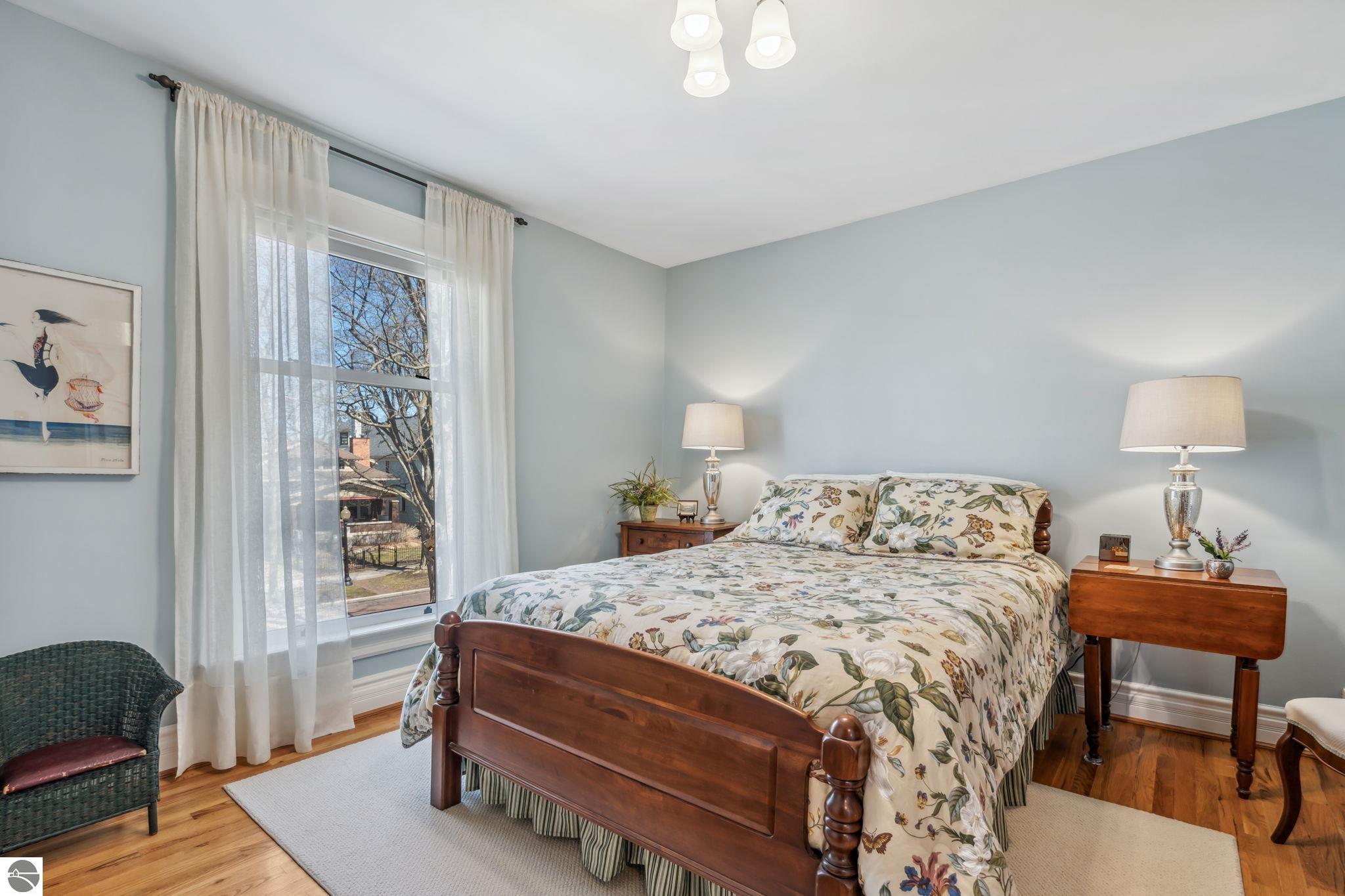 Traverse City, Michigan 49684, United States, 4 Bedrooms Bedrooms, ,3 BathroomsBathrooms,Residential,Pending,100235