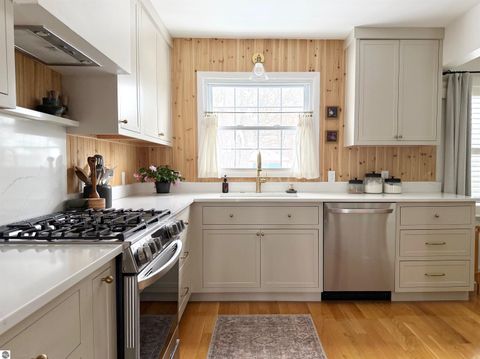 Tiny photo for 1011 E High, Mt Pleasant, MI 48858 (MLS # 1941119)