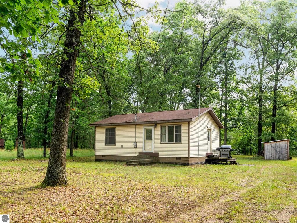 Photo of 3815 Joseph Street, Wellston, MI 49689 (MLS # 1936836)