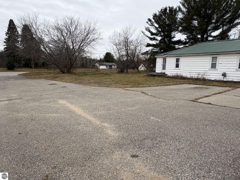 Tiny photo for 7315 E Pickard Street, Mt Pleasant, MI 48858 (MLS # 1940858)