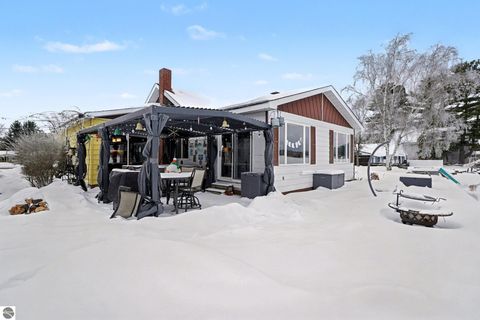 Photo of 3904 Saginaw Street, National City, MI 48748 (MLS # 1941146)