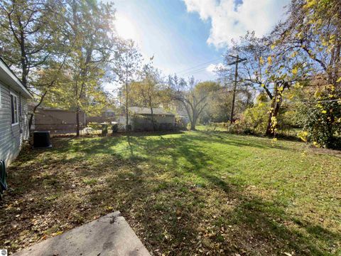 Tiny photo for 1378 Harry Street, Ypsilanti, MI 48198 (MLS # 1940232)
