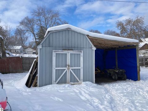 Tiny photo for 302 W Page Street, Rose City, MI 48654 (MLS # 1940953)