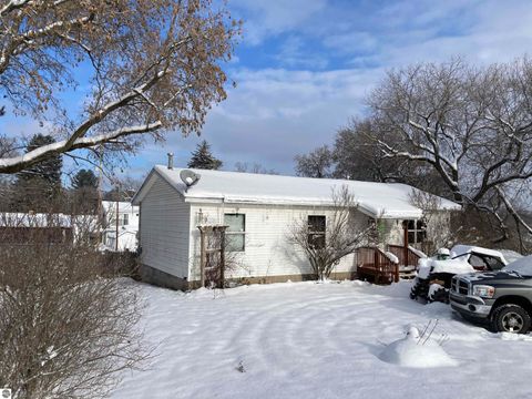 Tiny photo for 302 W Page Street, Rose City, MI 48654 (MLS # 1940953)