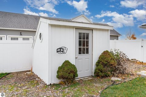 Tiny photo for 424 Fairlane Drive, Alma, MI 48801 (MLS # 1940408)