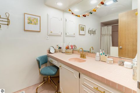 Tiny photo for 424 Fairlane Drive, Alma, MI 48801 (MLS # 1940408)