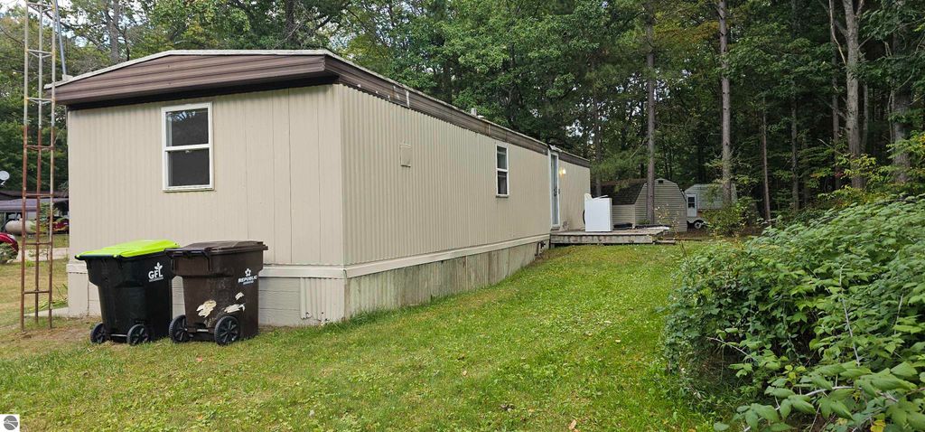 Photo of 510 Birch Street, Gladwin, MI 48624 (MLS # 1938542)