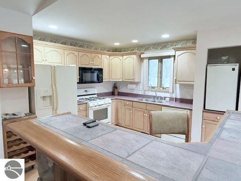 Tiny photo for 7353 Artesia Beach Road, St Helen, MI 48656 (MLS # 1940607)