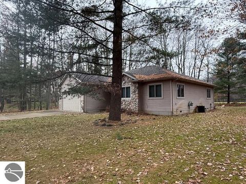 Tiny photo for 7353 Artesia Beach Road, St Helen, MI 48656 (MLS # 1940607)