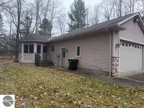 Tiny photo for 7353 Artesia Beach Road, St Helen, MI 48656 (MLS # 1940607)