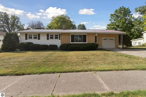 Tiny photo for 127 Philadelphia Avenue, Alma, MI 48801 (MLS # 1940831)