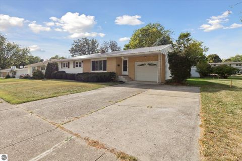 Tiny photo for 127 Philadelphia Avenue, Alma, MI 48801 (MLS # 1940831)