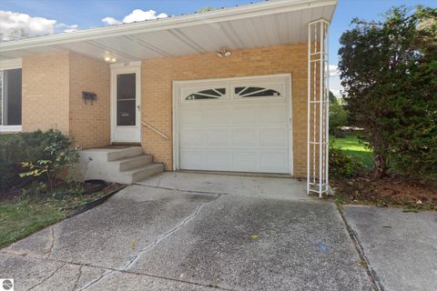 Tiny photo for 127 Philadelphia Avenue, Alma, MI 48801 (MLS # 1940831)