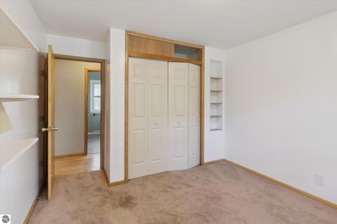 Tiny photo for 127 Philadelphia Avenue, Alma, MI 48801 (MLS # 1940831)