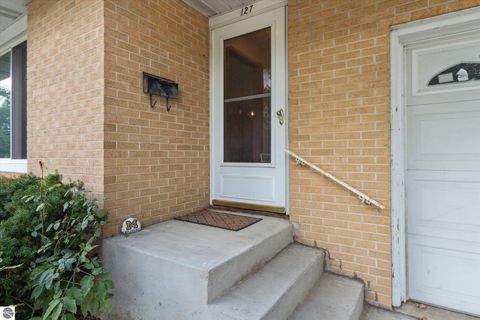 Tiny photo for 127 Philadelphia Avenue, Alma, MI 48801 (MLS # 1940831)