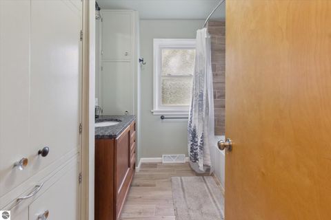 Tiny photo for 127 Philadelphia Avenue, Alma, MI 48801 (MLS # 1940831)