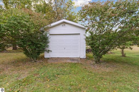 Tiny photo for 127 Philadelphia Avenue, Alma, MI 48801 (MLS # 1940831)
