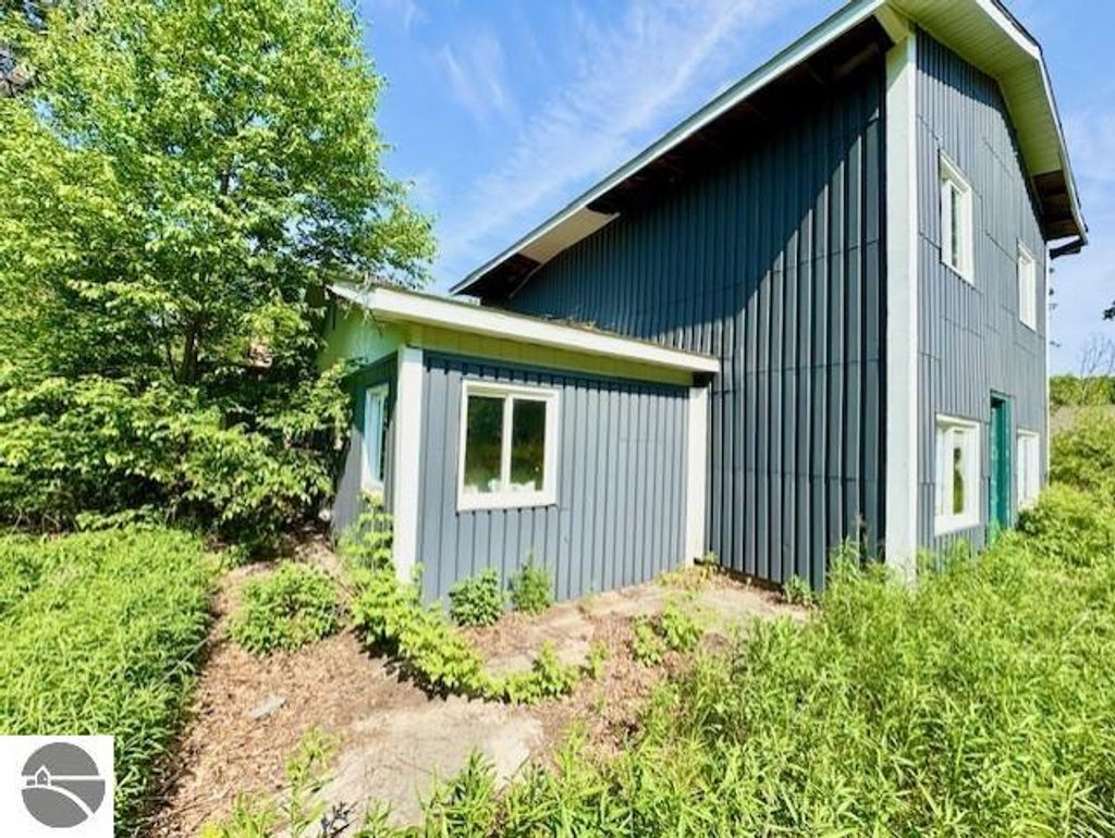 Photo of 4629 Filter Road, Harrison, MI 48625 (MLS # 1935309)