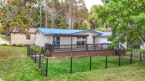 Photo of 3231 Miller Drive, Sears, MI 49679 (MLS # 1939969) Photo of 3231 Miller Drive, Sears, MI 49679 (MLS # 1939969)