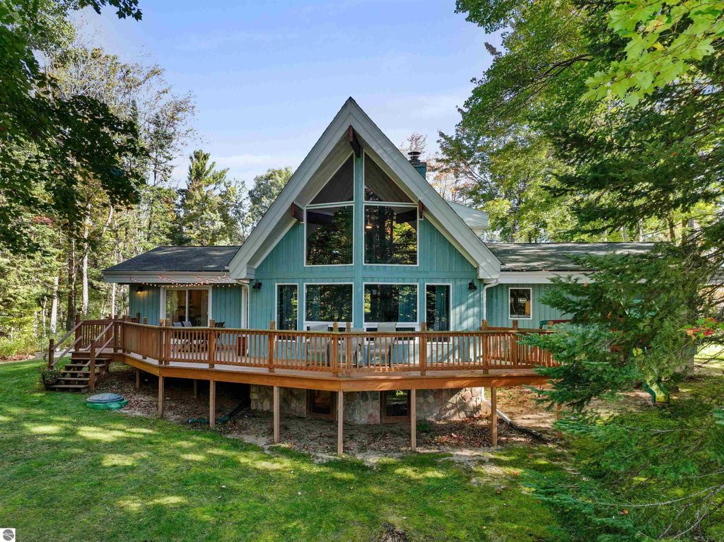 Photo of 111 Birchwood Lane, Cadillac, MI 49601 (MLS # 1939449)