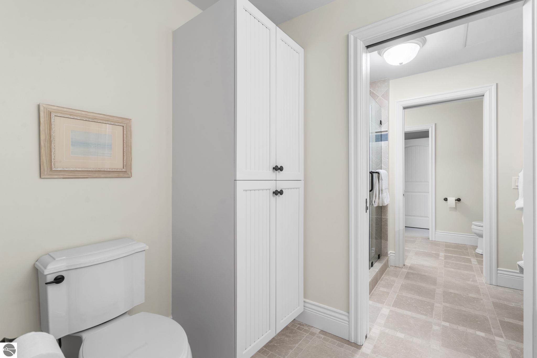 Leland, Michigan 49654, United States, 4 Bedrooms Bedrooms, ,4 BathroomsBathrooms,Residential,Active,160037