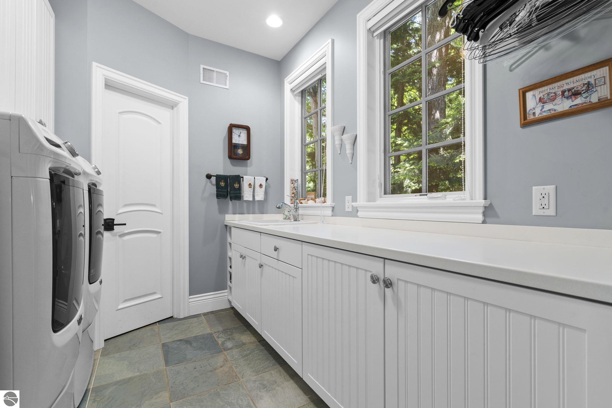 Leland, Michigan 49654, United States, 4 Bedrooms Bedrooms, ,4 BathroomsBathrooms,Residential,Active,160037